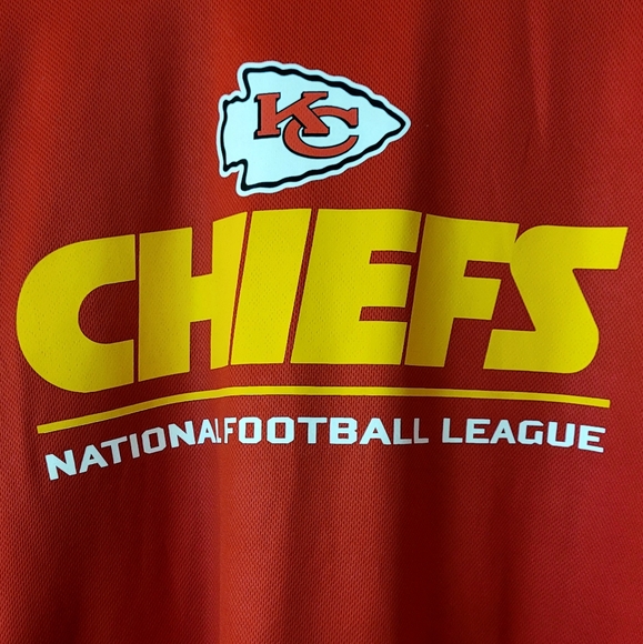 NWOT NFL Team Apparel KC Chiefs Short Sleeve Jersey Style - Picture 2 of 4